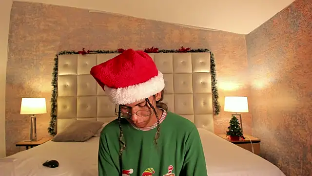 Maxim-Walker online show from 12-16-25, 03:11