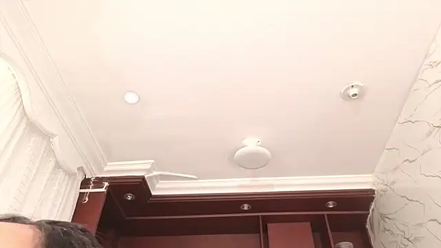 AmberNix online show from 11-03-25, 01:45