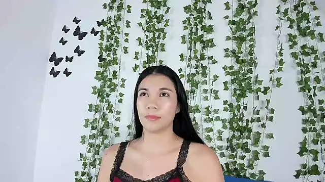 Emiily Parkerr online show from 02-18-26, 03:02