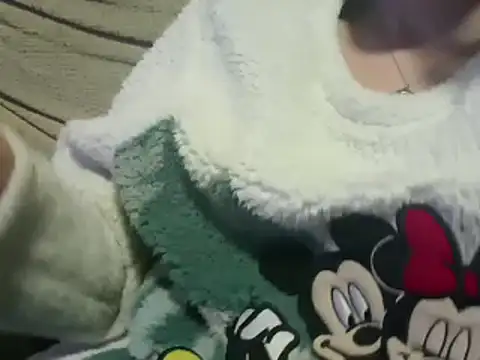 ForeversweetXX online show from 12-18-24, 10:57