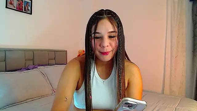 Snapshot of astrid-omega chatting on 09-12-25, 02:33 astrid-omega online show from 09-12-25, 02:33