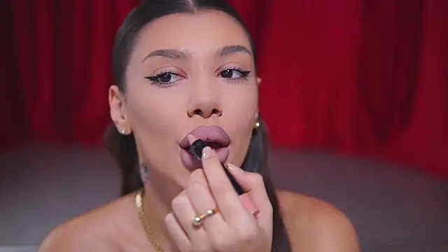 NatyDesiree online show from 01-28-25, 07:53