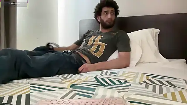 Snapshot of pantslesstraveler_plt chatting on 09-28-25, 04:45 pantslesstraveler plt online show from 09-28-25, 04:45