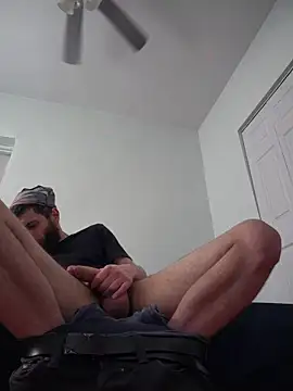 pantslesstraveler plt online show from 02-23-26, 08:06