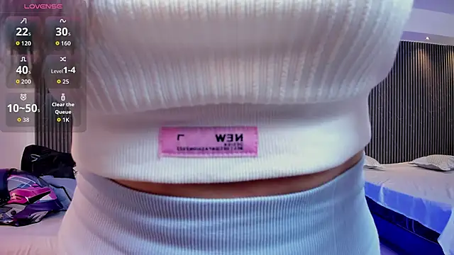 paulina sweett  online show from 02-25-26, 01:10