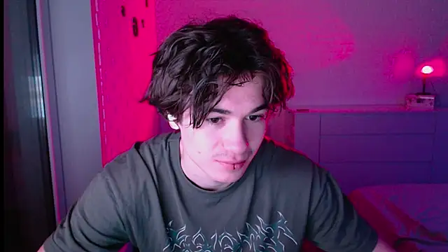 Snapshot of MarkusDean chatting on 04-29-26, 06:03 MarkusDean online show from 04-29-26, 06:03