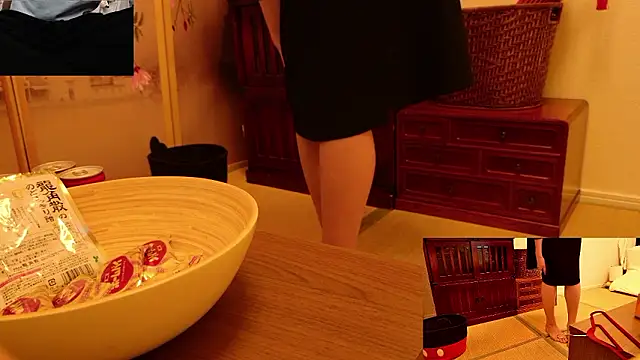 Snapshot of Kakushi_dori chatting on 10-27-25, 10:19 Kakushi dori online show from 10-27-25, 10:19