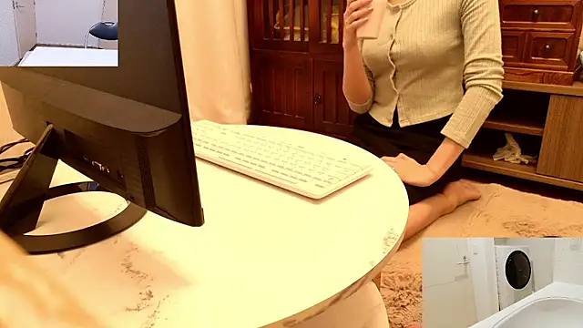 Snapshot of Kakushi_dori chatting on 04-09-26, 08:42 Kakushi dori online show from 04-09-26, 08:42