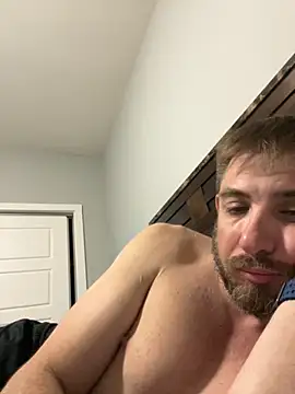 caliguy37 online show from 11-19-25, 02:33