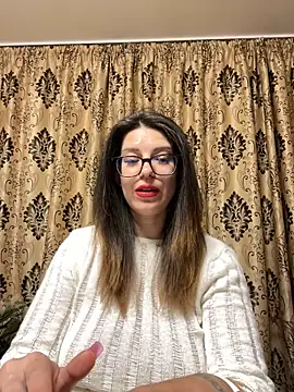 NadiraNoor online show from 05-01-26, 09:19