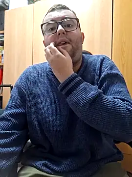 Javier bear online show from 03-04-25, 01:49