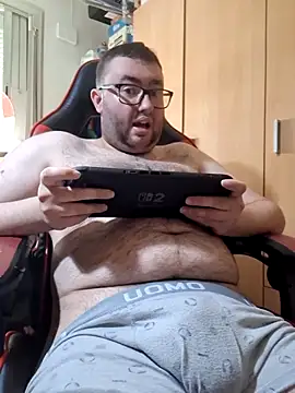 Javier bear online show from 04-13-26, 11:59