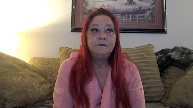 Snapshot of LexxiLeeds chatting on 10-10-25, 10:58 LexxiLeeds online show from 10-10-25, 10:58