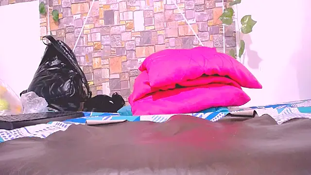 MaidenGame online show from 04-03-26, 01:31