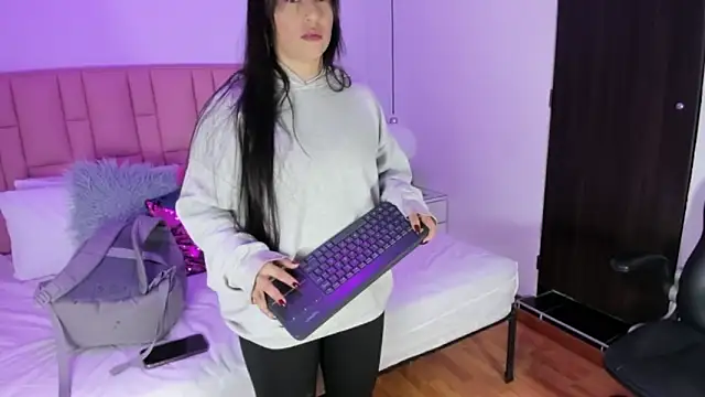 victoria cooper3 online show from 01-14-26, 11:49