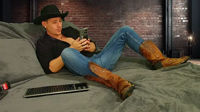 zack Fisher online show from 02-10-26, 07:07