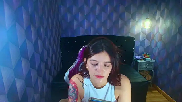 LiaHarryis online show from 06-10-26, 03:33