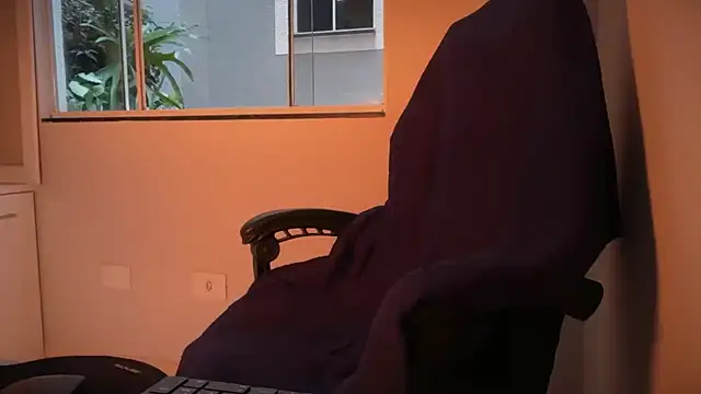 Snapshot of Smoker_Ginger chatting on 07-17-26, 07:41 Smoker Ginger online show from 07-17-26, 07:41