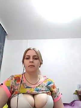 Lady nice cat online show from 03-02-25, 03:05