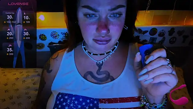 EllieOz online show from 01-12-25, 06:05