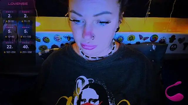 EllieOz online show from 03-16-25, 12:34