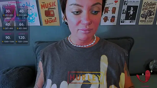 EllieOz online show from 07-28-26, 03:21