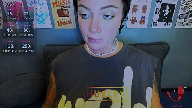 EllieOz online show from 07-28-26, 08:52