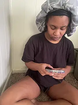 Galaxybabe23 online show from 03-19-25, 06:12