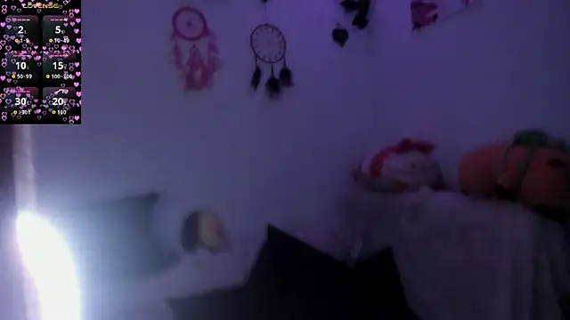 Violette-Ramirez01 online show from 10-09-25, 11:14