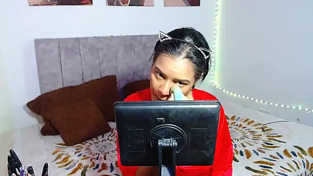 JossieGrey online show from 12-19-24, 11:29