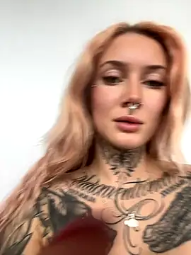 Stella-Kink online show from 11-08-25, 11:54