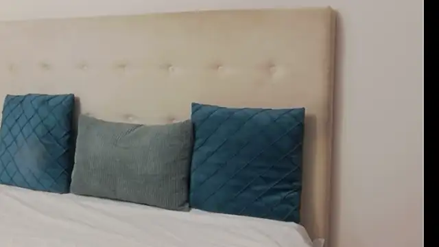 CassieHilton online show from 09-25-25, 08:23