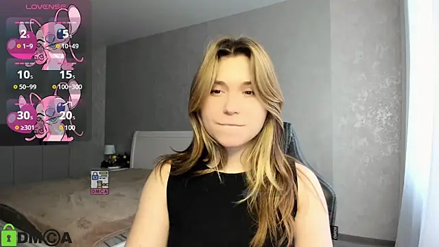 SweetMonicka online show from 12-08-24, 10:52