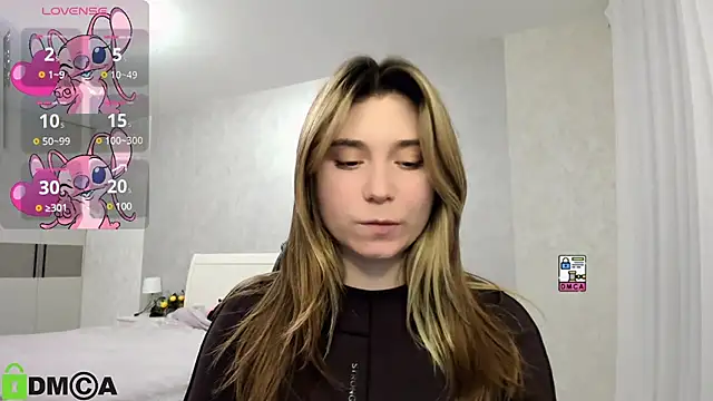 SweetMonicka online show from 12-19-24, 05:08