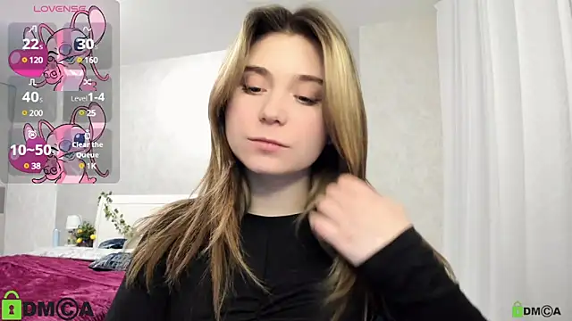 SweetMonicka online show from 02-26-25, 05:39