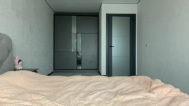 GracefulCharm online show from 03-02-25, 09:53