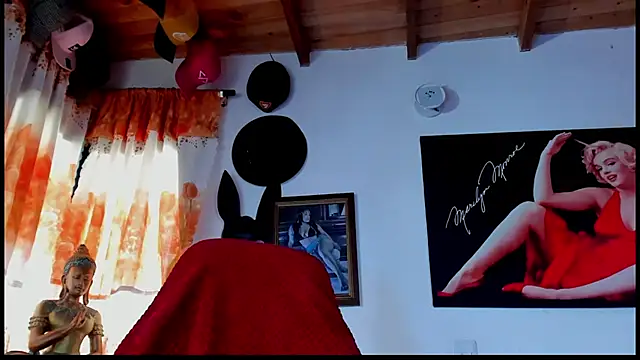 seleneh online show from 09-29-25, 04:56