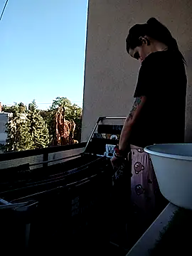 LauraBaby online show from 09-19-25, 02:40