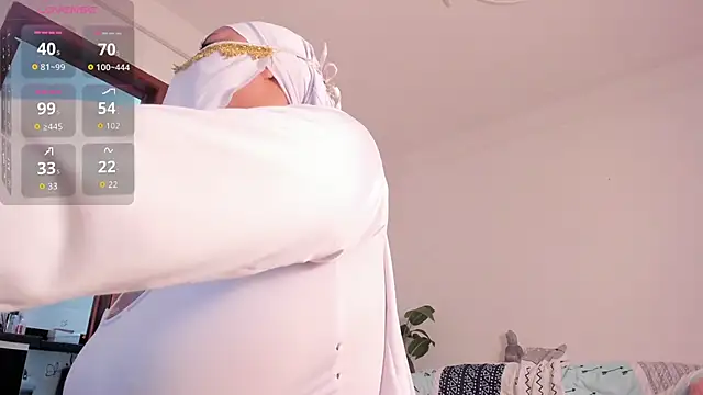 Amina hafsa online show from 09-21-25, 09:05