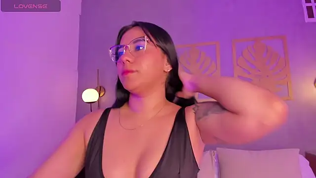 majo rosse  online show from 05-16-26, 07:12