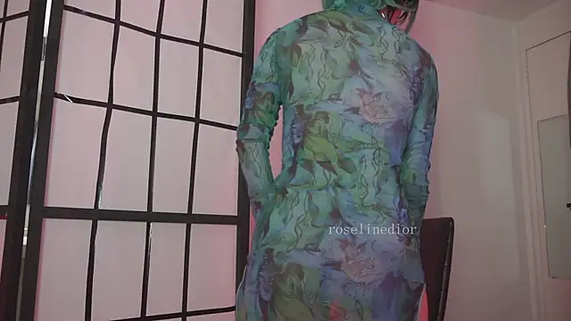 roselinedior online show from 04-20-26, 01:36