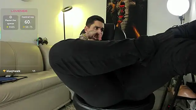 Nicolas Fellener online show from 01-07-26, 04:48