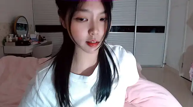 -Lucky Girl online show from 01-13-25, 02:21