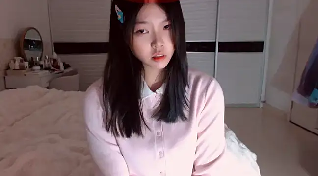 -Lucky Girl online show from 02-09-25, 11:46