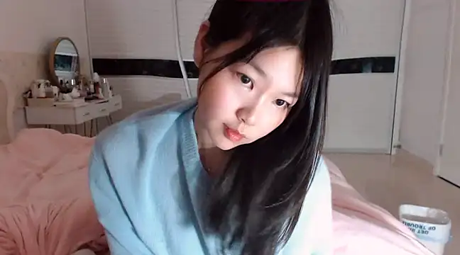 -Lucky Girl online show from 02-21-25, 02:27