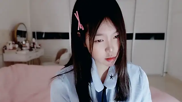 -Lucky Girl online show from 02-22-25, 12:29