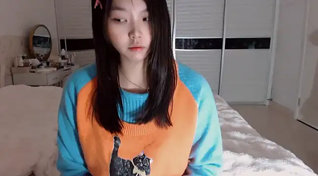 -Lucky Girl online show from 03-01-25, 01:22