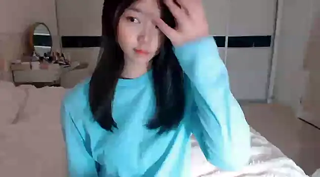 -Lucky Girl online show from 03-10-25, 01:01