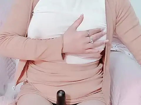 Bella Babi online show from 02-04-25, 08:13