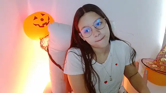 SamanthaRoldaan online show from 10-25-25, 12:34